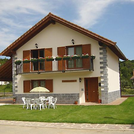 Casa Rural Irugoienea Espinal-Auzperri Εξωτερικό φωτογραφία